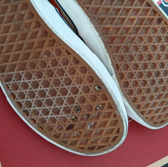 EUC Vans Shoes in Rad Rainbow Authentic SF Women's 8 or Men's 6.5 - Picture 4 of 5